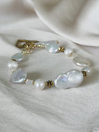 White Baroque Pearl Bracelet | Ethiopian Opal Bracelet | Natural Gemstone Jewelry | Gold Filled Clasp | 19,5 cm