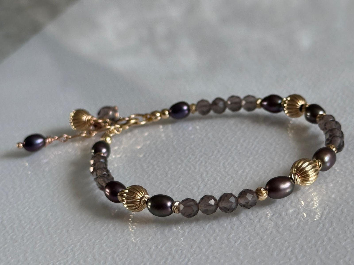 Smoky Quartz and Blue Grey Pearl Bracelet, 14K Gold Filled Jewelry, Dainty Handmade Gemstone Bracelet